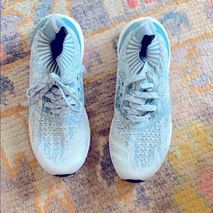 Adidas Ultra Boost 7.5